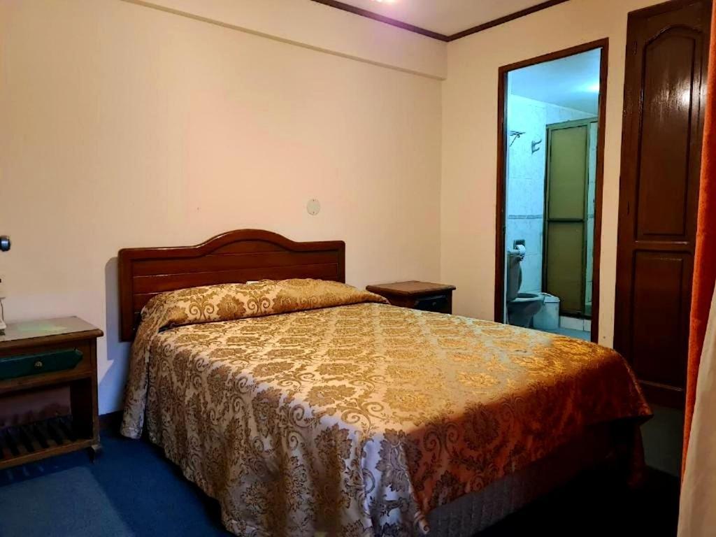 Hostal Recoleta Sur スクレ エクステリア 写真