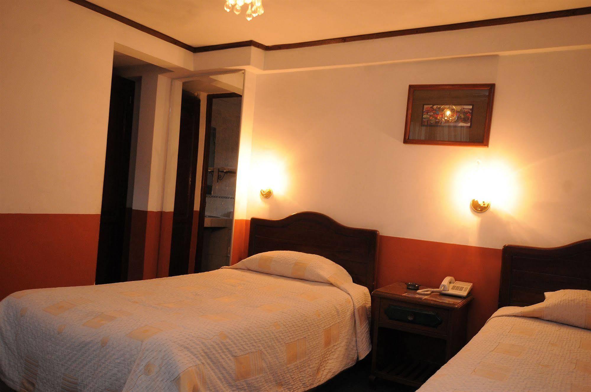 Hostal Recoleta Sur スクレ エクステリア 写真